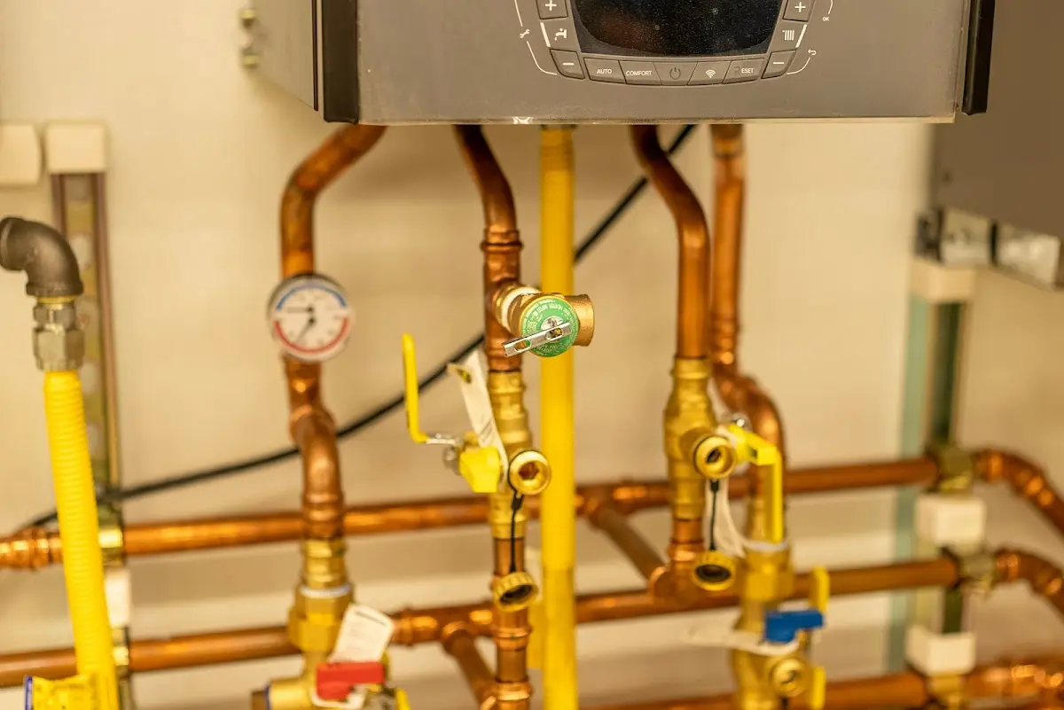 Licensed technician providing Pipe Repair for a homeowner in Ashburn